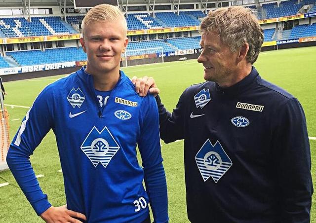 罗马诺：萨德提高对曼奇尼的报价，双方已重新开始谈判（罗马诺：萨德上调对曼奇尼的报价，双方重启谈判）