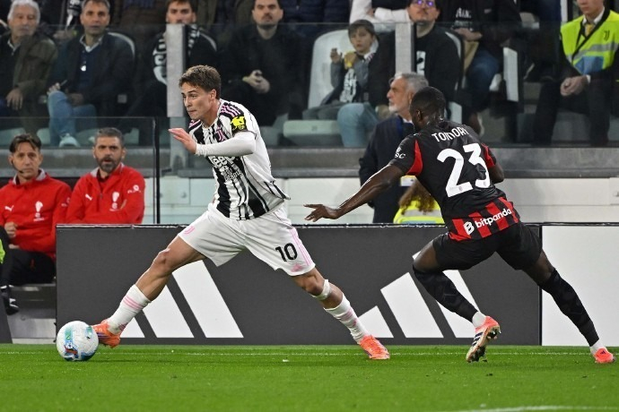 一场没打就受伤了！广东队迎来重大噩耗，这可是杜锋的争冠法宝！