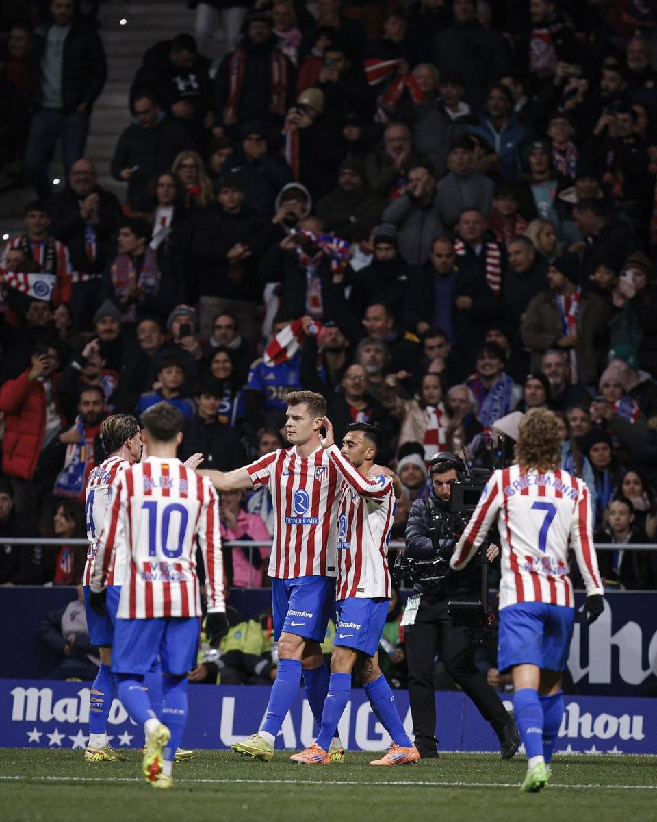 图片报：巴萨希望签下一名左边锋，正关注莱比锡的迪奥曼德