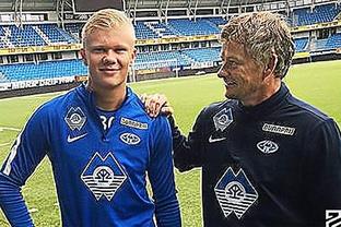 尤尔曼德：此前轮休格里马尔多是为让他休息；本菲卡压力很大