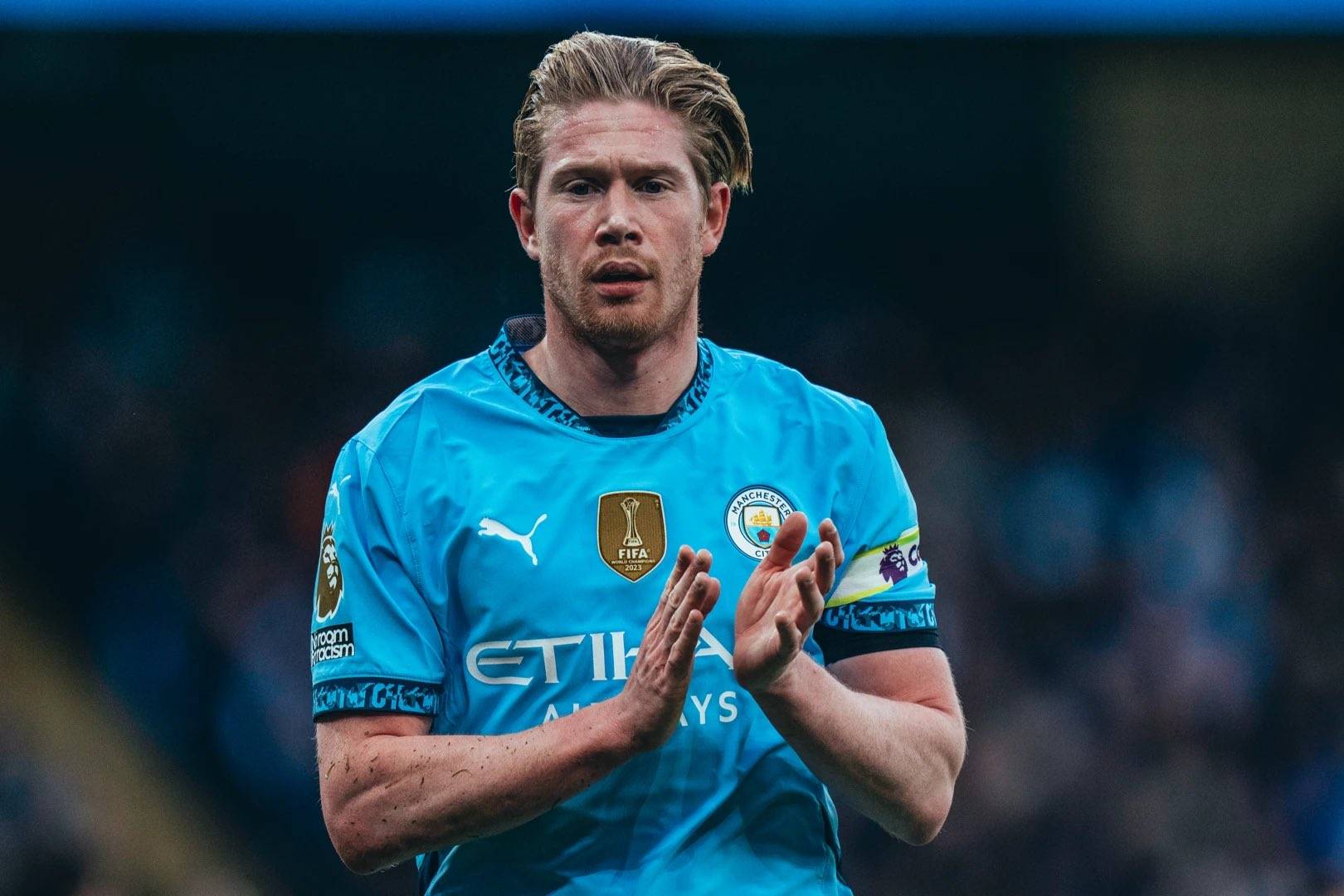 HWG！罗马诺：拜仁签下17岁中卫小将奥拉亚，明年2月加盟（罗马诺：拜仁已签下17岁中卫奥拉亚，明年2月正式加盟）