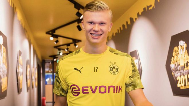 半场战报：尼日利亚0-0加蓬，双方破门乏术