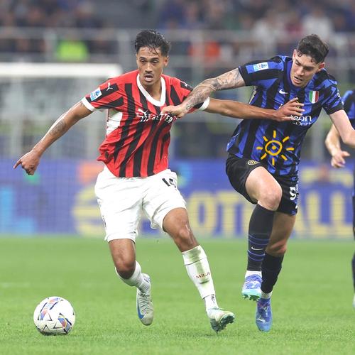 前意甲裁判谈DV9点球被吹：他和防守球员互有拉扯，都不犯规