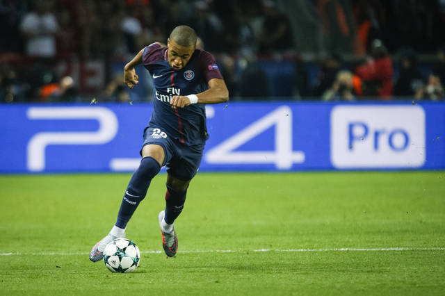 狼队防线改善主场迎战曼联，英超对决比分或1-1、2-2