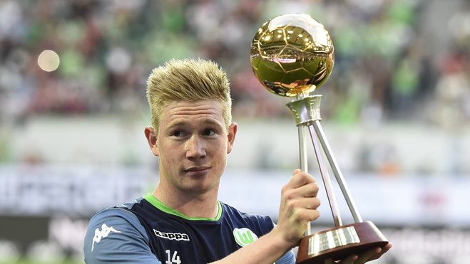 世体：巴萨将采取措施，避免重蹈法兰克福球迷攻占诺坎普覆辙（世体：巴萨拟采取新举措，避免法兰克福球迷再度攻占诺坎普）