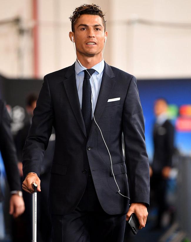 首开记录，欧纳希是本世纪首位西甲对皇马进球的摩洛哥球员（欧纳希先拔头筹，成本世纪西甲首位攻破皇马城池的摩洛哥球员）